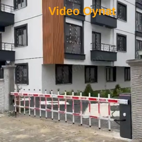 OttoPark Br24-Pro-&Ccedil;itli 6 metre otomatik otopark bariyeri, &ccedil;itli g&uuml;venlik sistemiyle site, villa ve apartman girişlerinde ara&ccedil;, yaya ve evcil hayvan ge&ccedil;işini kontrol eder.